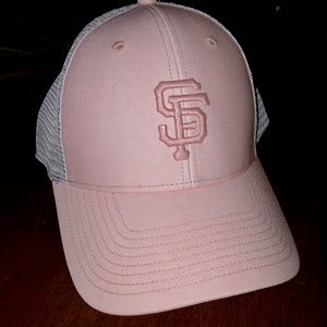 MLB Women’s SF Giants Baseball Hat